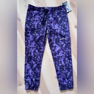 NWT Kendall and Kylie Size XL Purple Joggers Tie Dye Fleece Sweat Pants Pockets